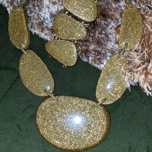 Beautiful Gold Necklace/Bracelet